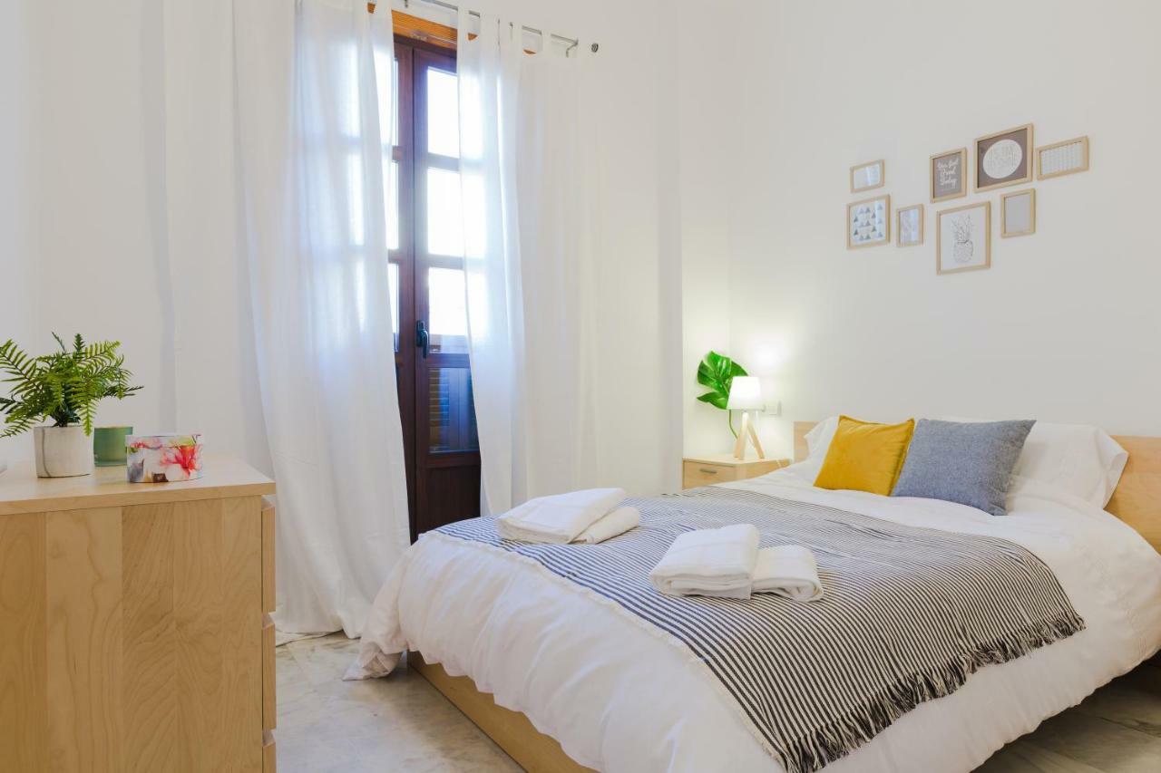 Ferienwohnung Hola Malaga Atarazanas Exterior foto